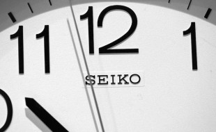 Clock by Earls37a on flickr